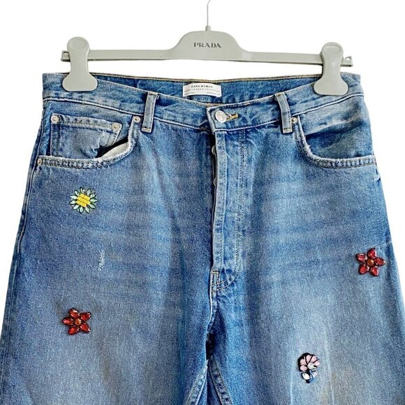 Zara high waist jeans with floral gems, size 6, cropped length‎ - Picture 3 of 13